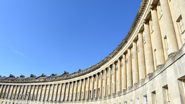 The Royal Crescent Bath- Link to Academic Advisory Board page